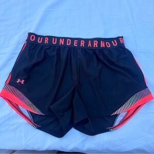 Under Armour Black & Pink Women's Performance Shorts size L
